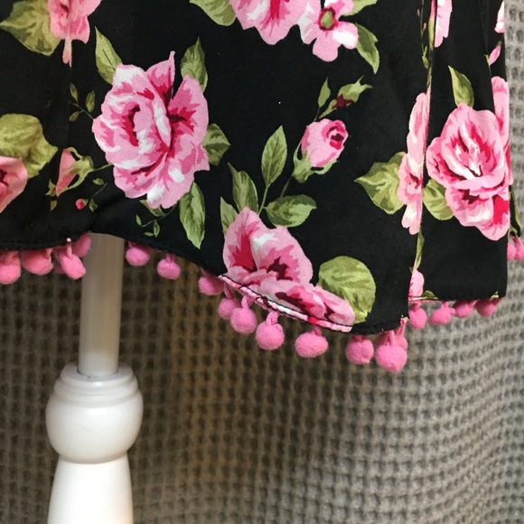 Love💗Ari Top Camisole Sz Medium Adorable - Picture 6 of 8